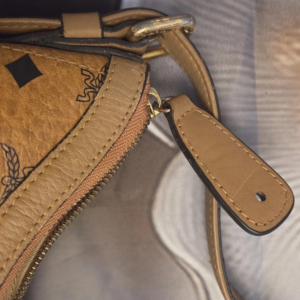 SOLD SOLD SOLD - Picture 7 of 14